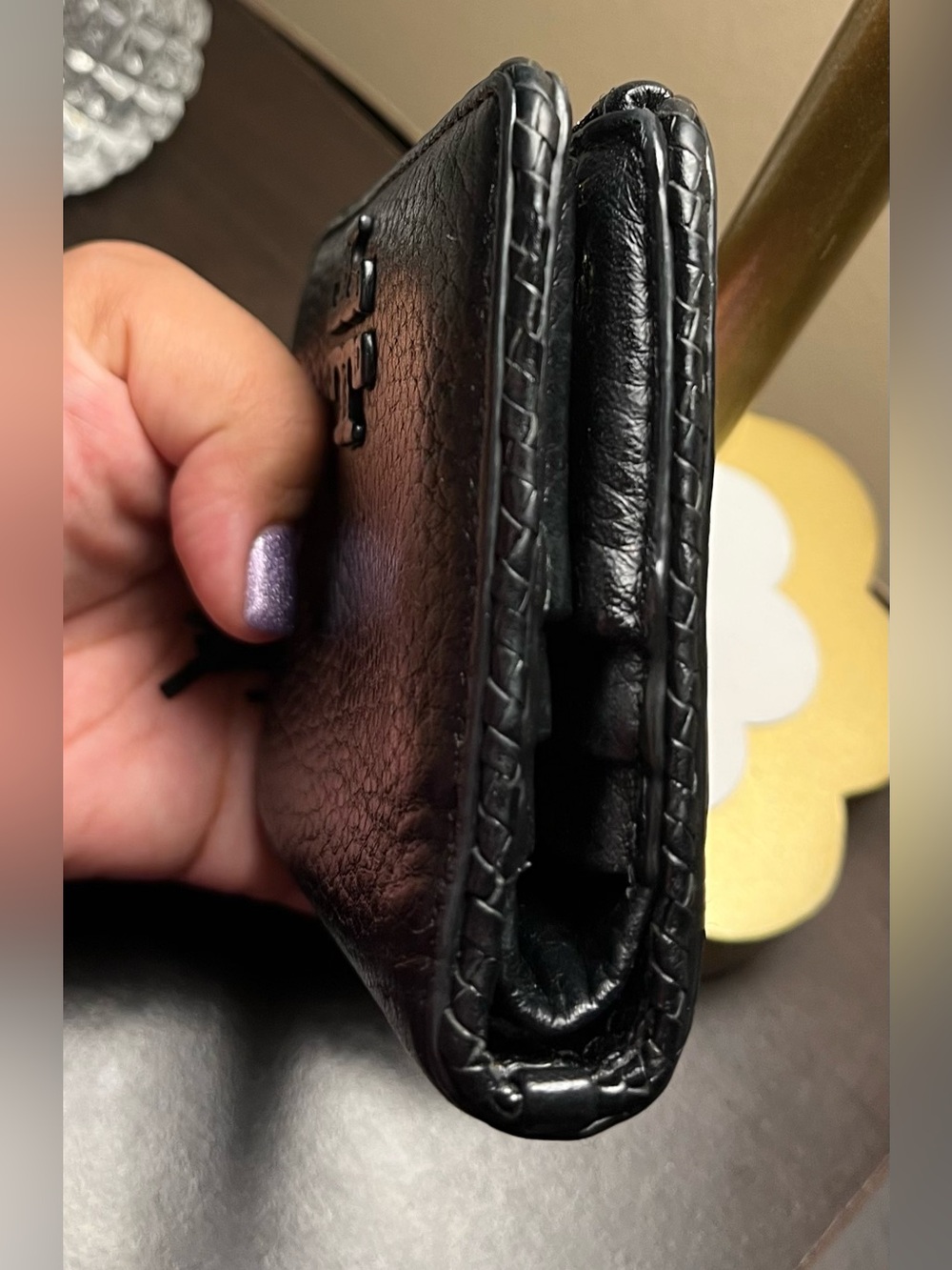 Tory Burch Taylor Mini Black Pebbled Leather Zip Wallet EUC - Picture 5 of 13